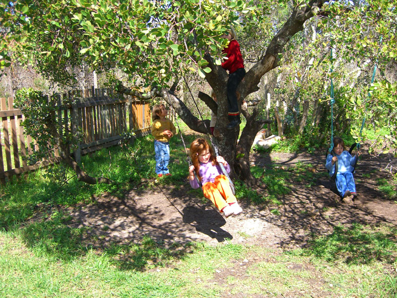 playgroup-2005-10 - Imhoff Waldorf School